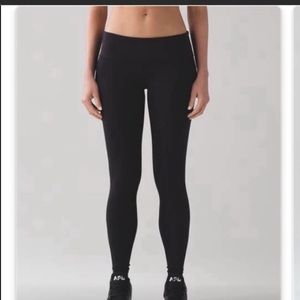 Lululemon Wunder Under Size 6